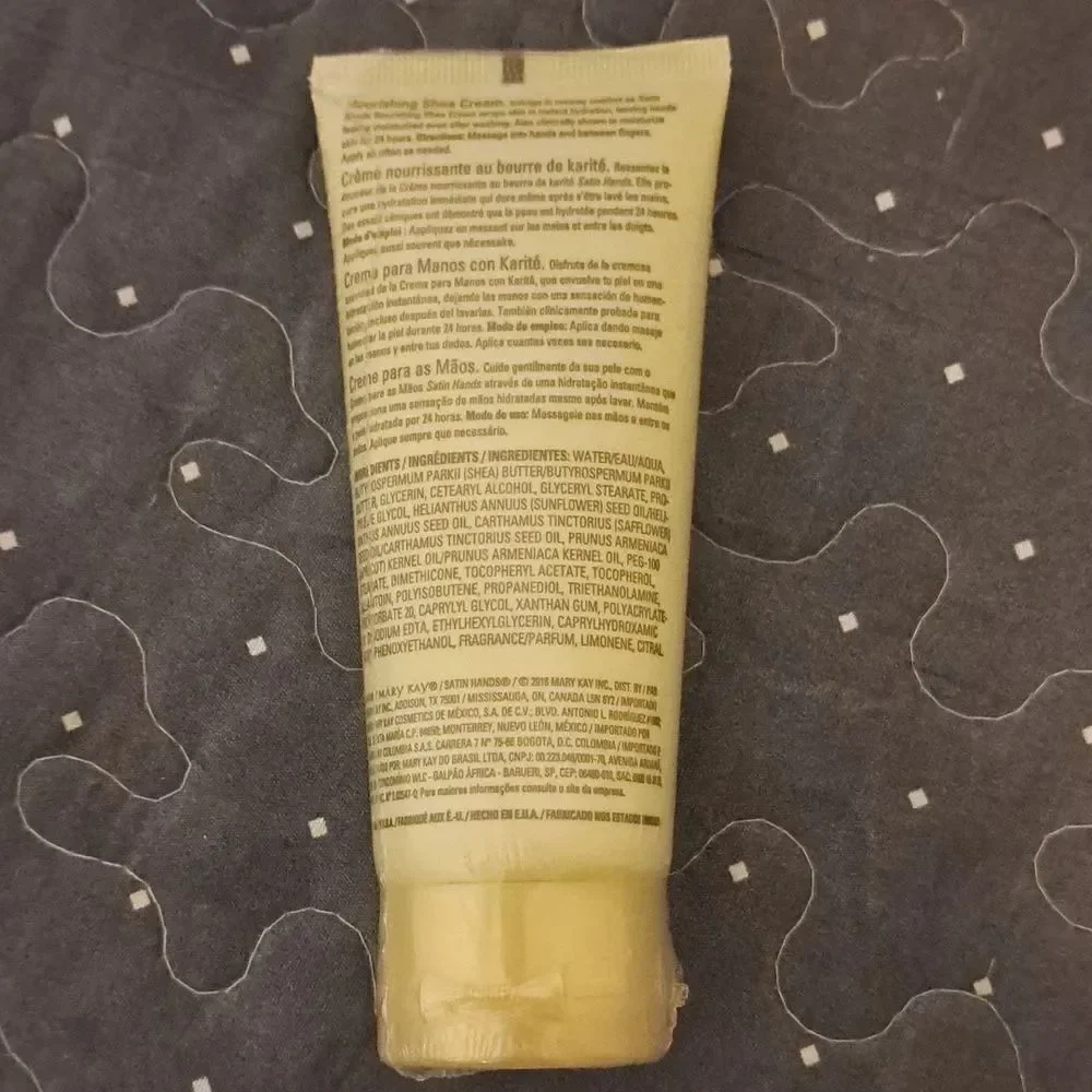 Mary Kay White tea & citrus satin hands shea cream - new